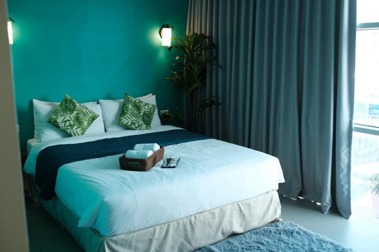 Dosi Hotel Ph Talisay  Extérieur photo